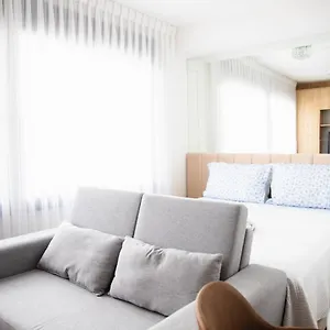 https://studio-boutique.hotels-portoalegre.net